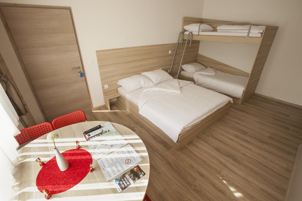 Sweet Dreams Rooms And Apartments Postojna Oda fotoğraf