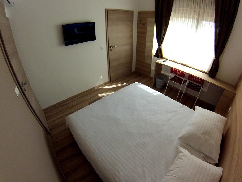 Sweet Dreams Rooms And Apartments Postojna Oda fotoğraf